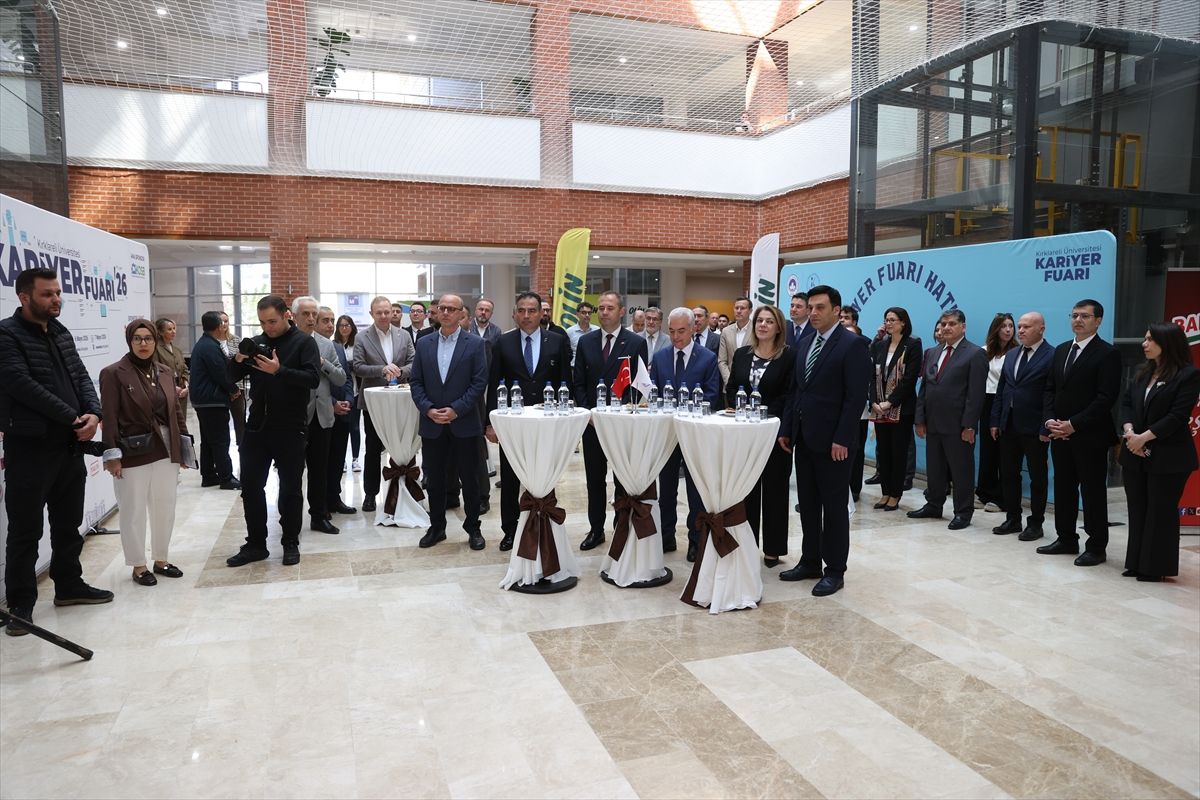 Kırklareli Üniversitesi Kariyer Fuarı Açıldı