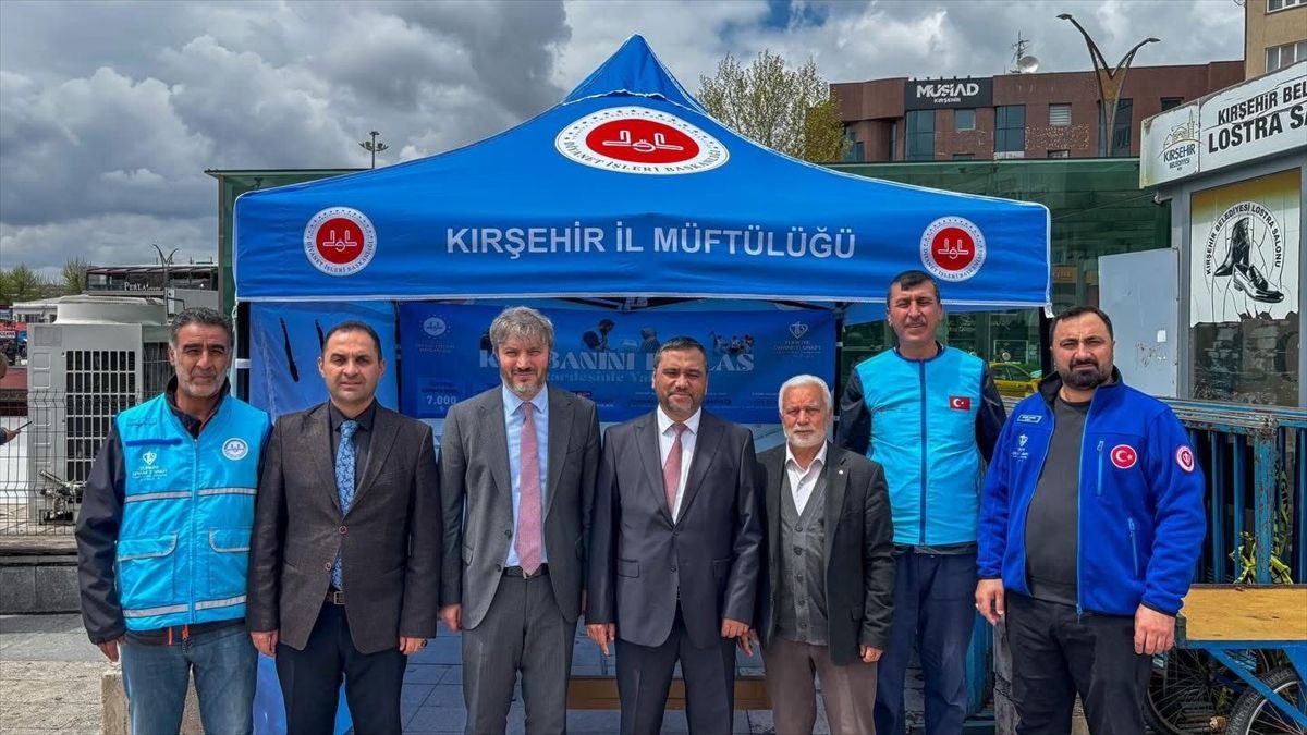 Kırşehir\'de Vekaletle Kurban Bağış Standı Açıldı