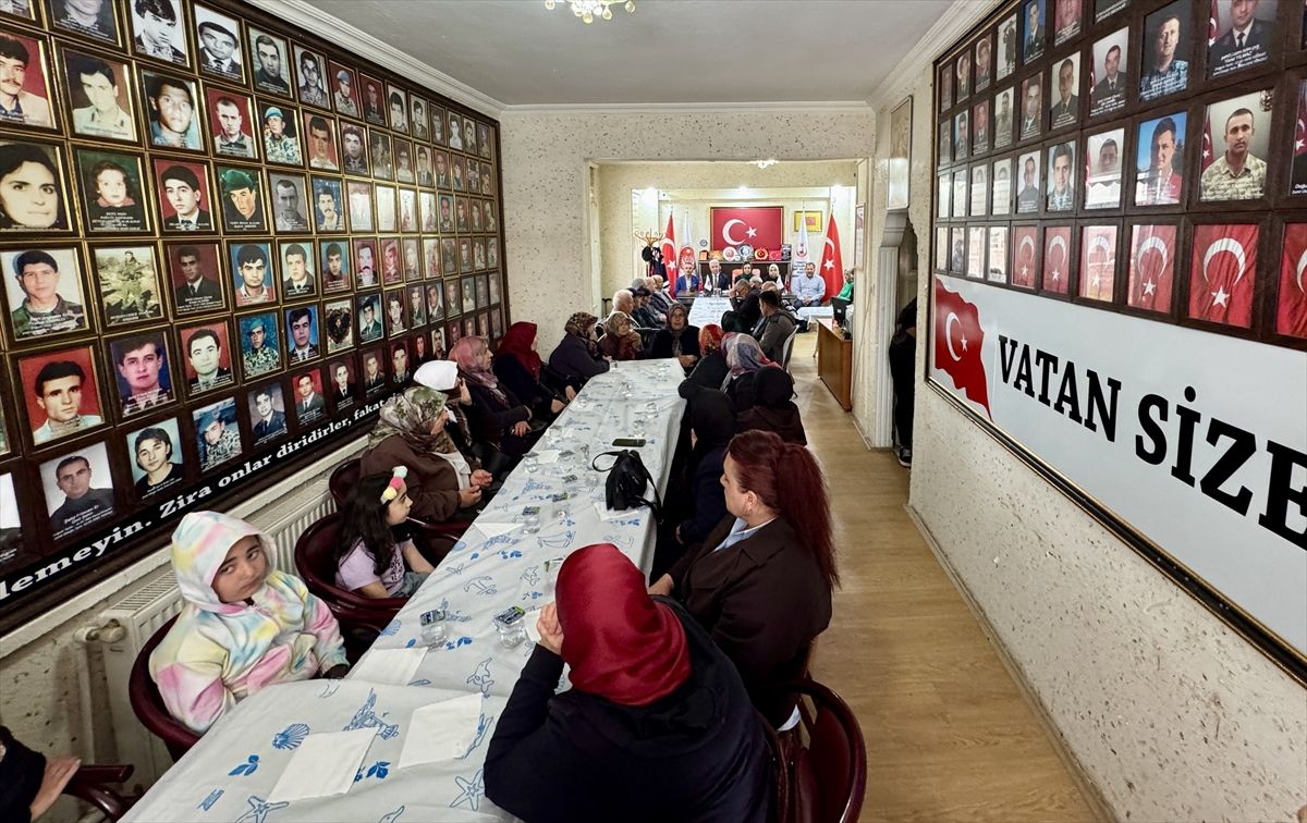 Kırşehir Şehit Aileleri Derneğince mevlit programı düzenledi