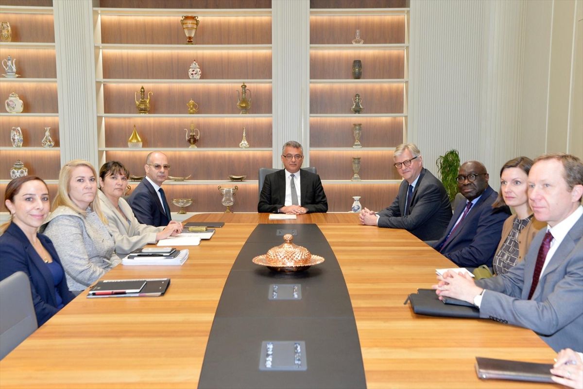 Erhürman, BM Yetkilisi ile Görüştü