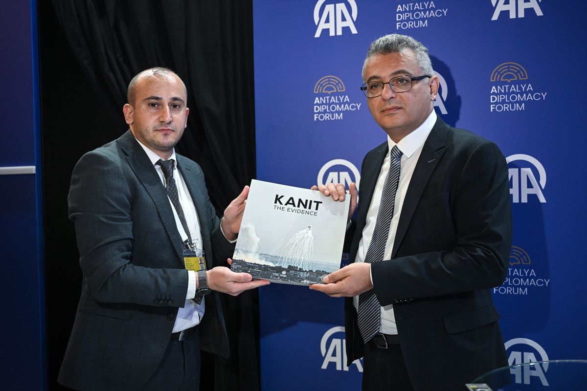 KKTC Cumhurbaşkanı Erhürman, dış politikada Türkiye ile istişare içerisinde olduklarını söyledi Açıklaması