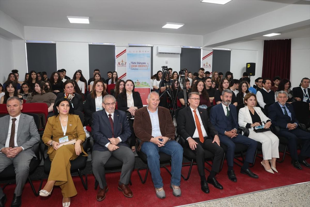 KKTC\'de Türk Dünyası Çocuk Edebiyatı Çalıştayı Başladı