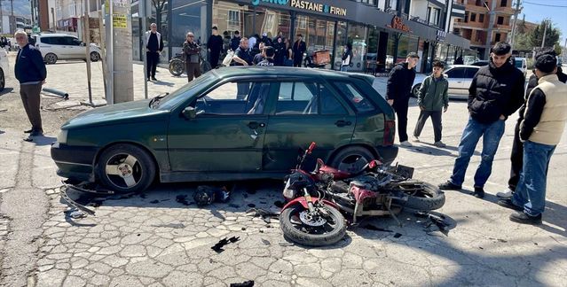 Gölcük’te Zincirleme Kaza: 2 Yaralı