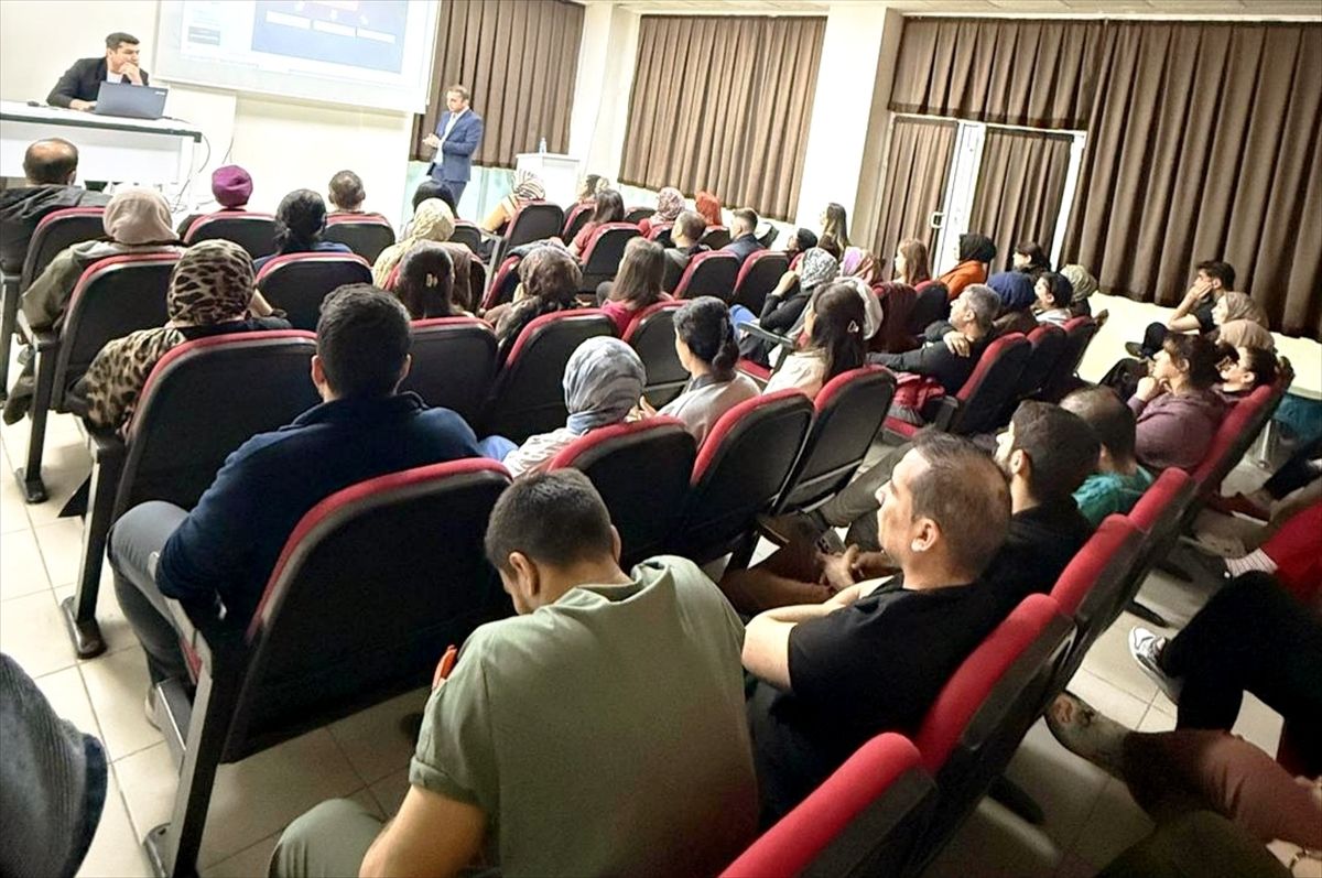 Kozluk\'ta Sağlık Çalışanlarına Hukuki Eğitim