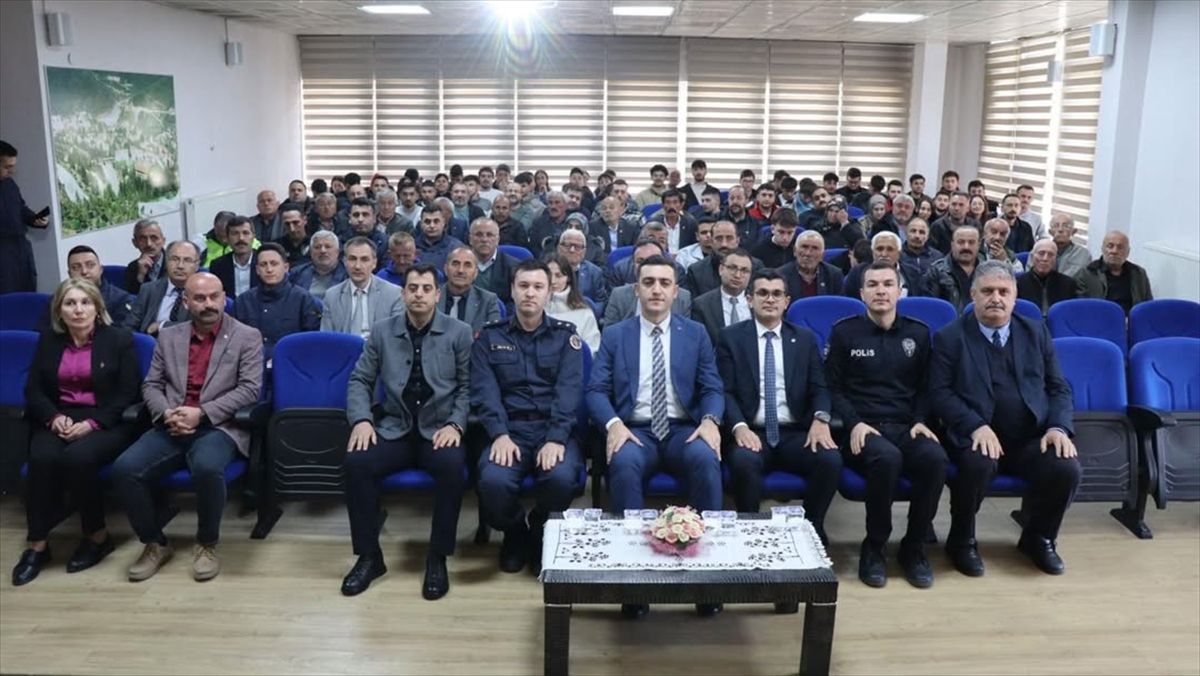 Küre\'de Siber Farkındalık Eğitimi