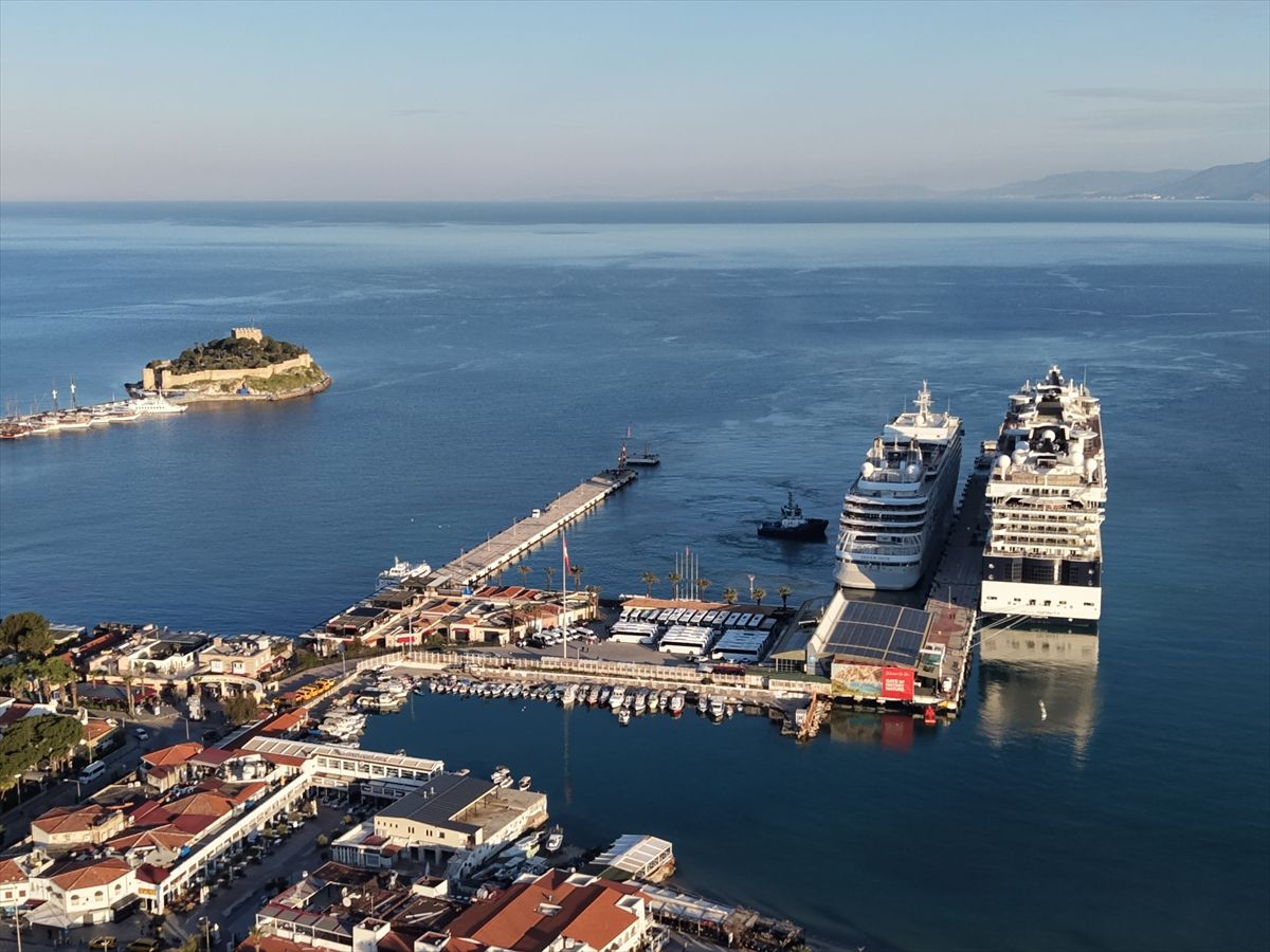 Kuşadası\'nda 2.723 Turist Ağırladı