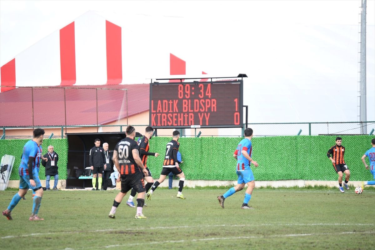 Ladik Belediyespor'dan önemli galibiyet