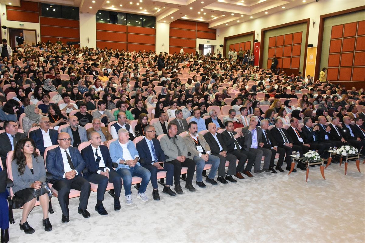Yapay Zeka Sosyal Bilimlerde Tartışıldı