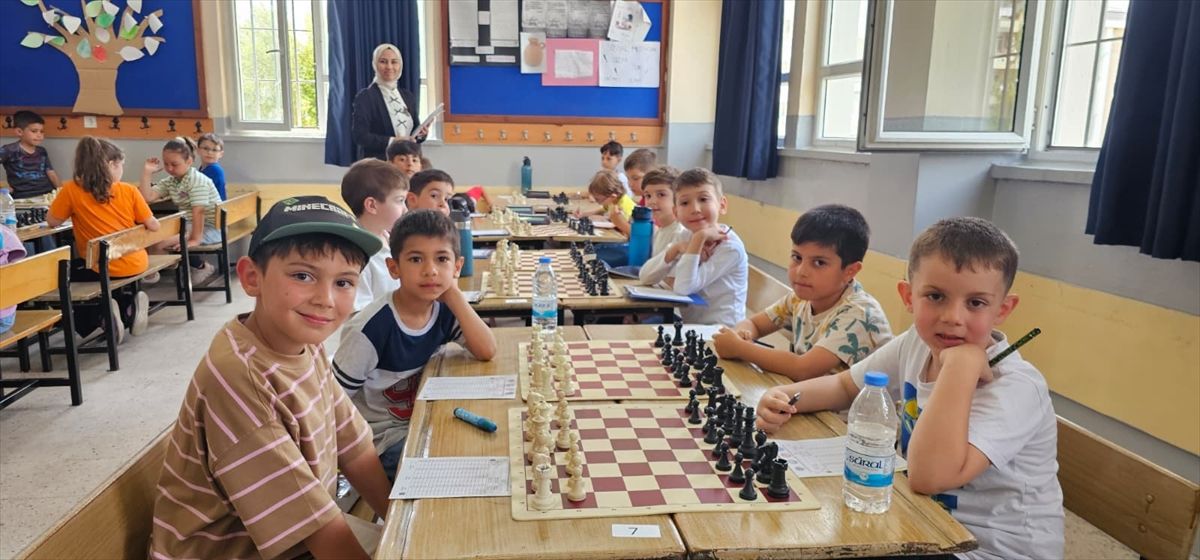 Manavgat\'ta Bahar Şenliği Satranç Turnuvası