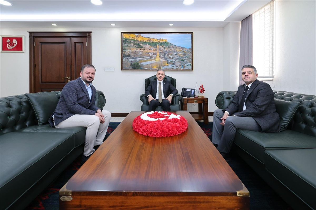 Yılın Hekimi Dr. Gültekin Vali\'yi Ziyaret Etti