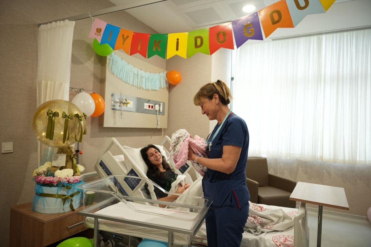 Marmaris\'te Anne ve Bebek Dostu Hastane