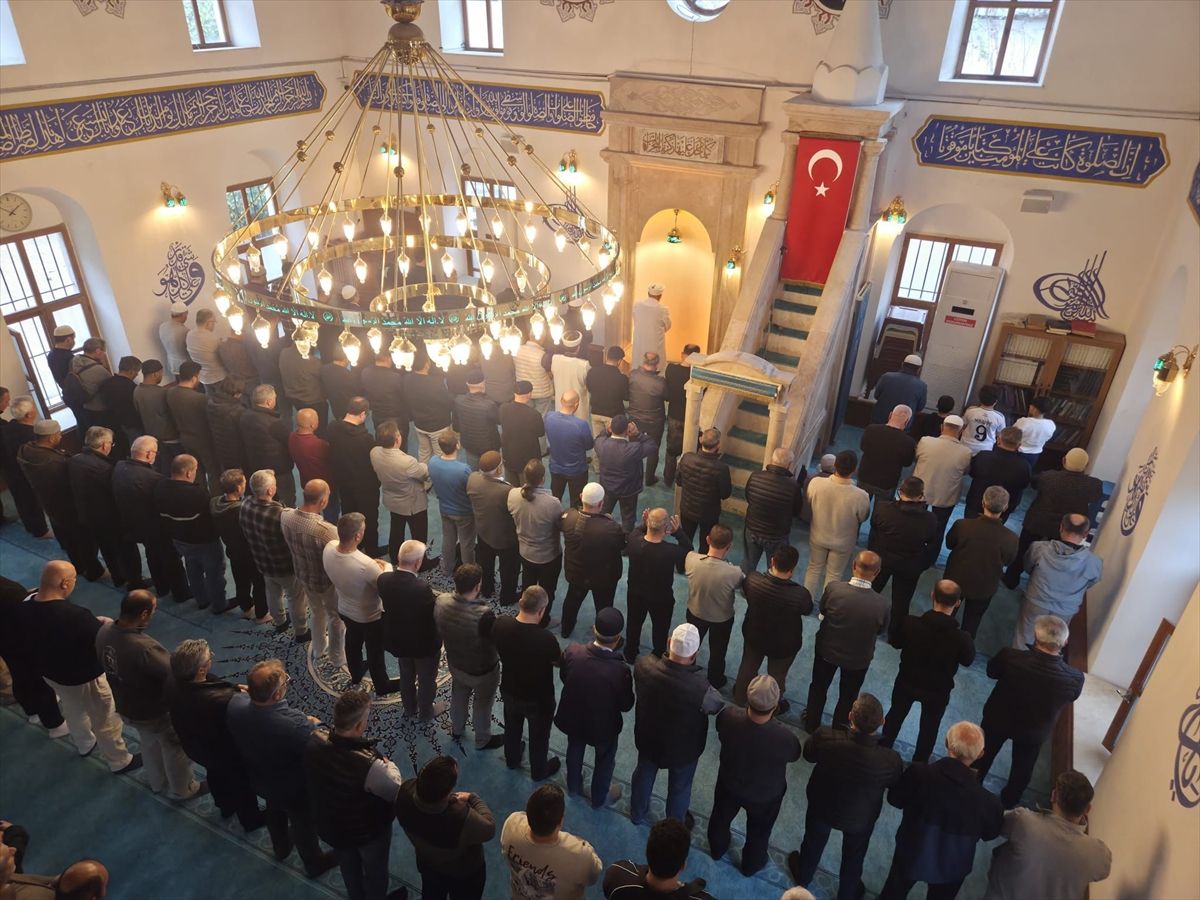 Marmaris\'te Gıyabi Cenaze Namazı