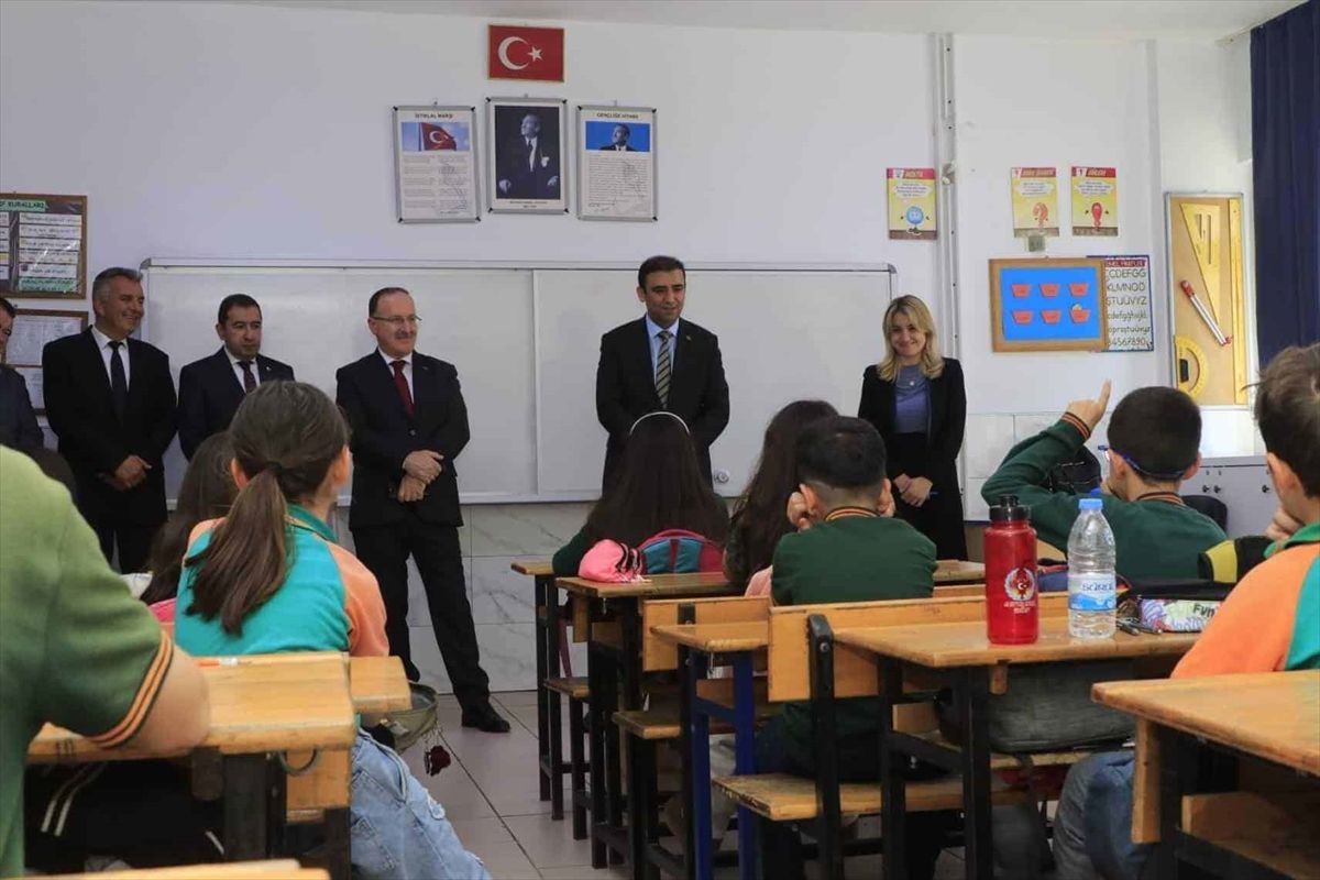 Erdal Kılınç, Antalya\'daki Eğitim Etkinliklerini İnceledi