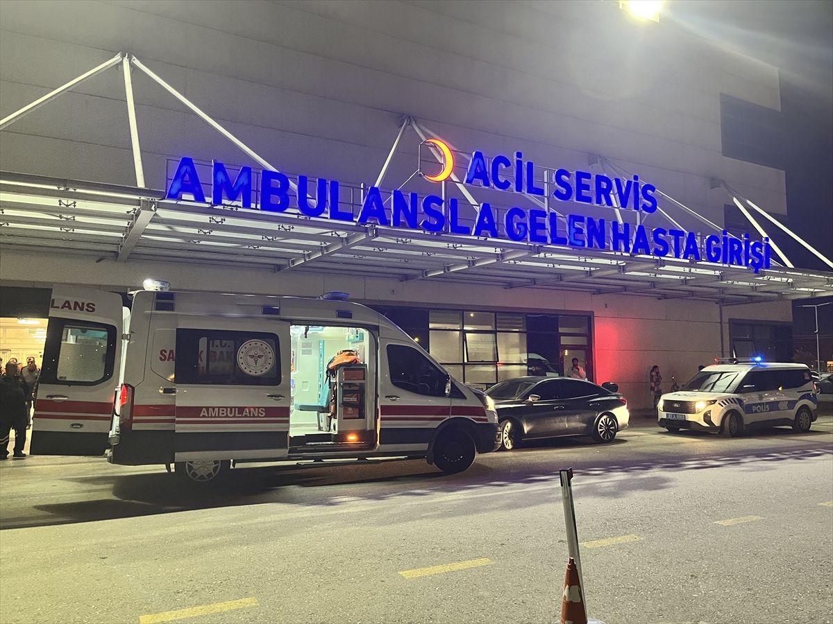 Tarsus\'ta Tır Çarpan Kadın Hayatını Kaybetti