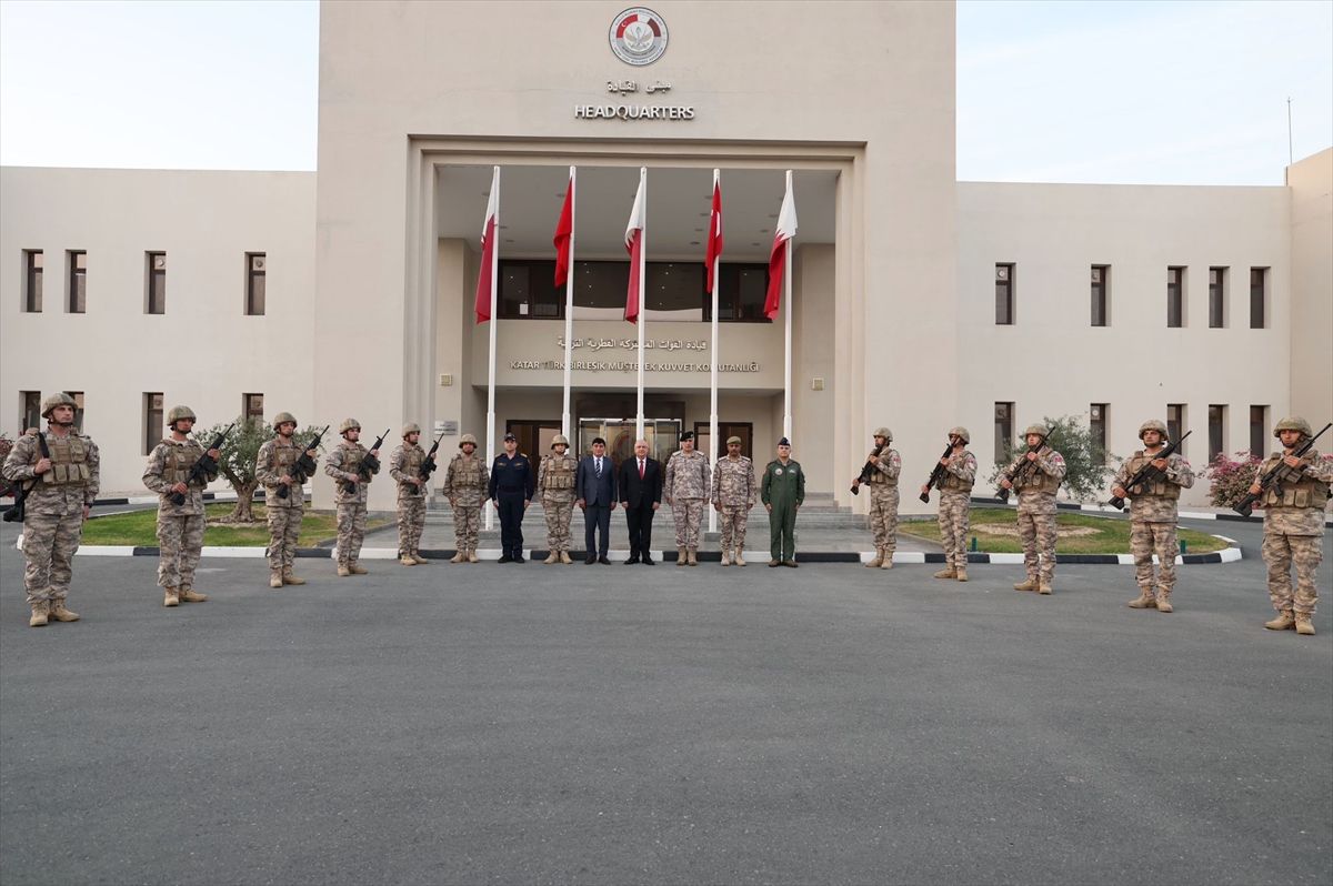 Bakan Güler Katar\'da İncelemelerde Bulundu