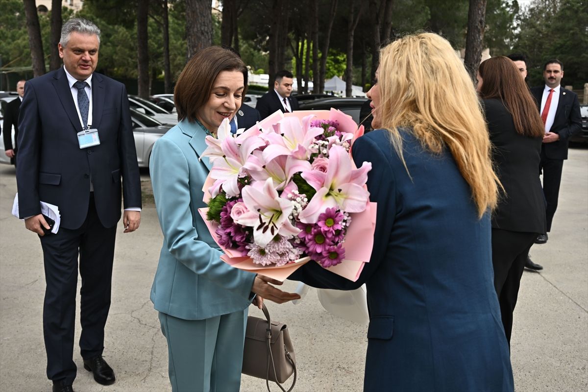 Moldova Cumhurbaşkanı Sandu\'dan Diplomasi Vurgusu