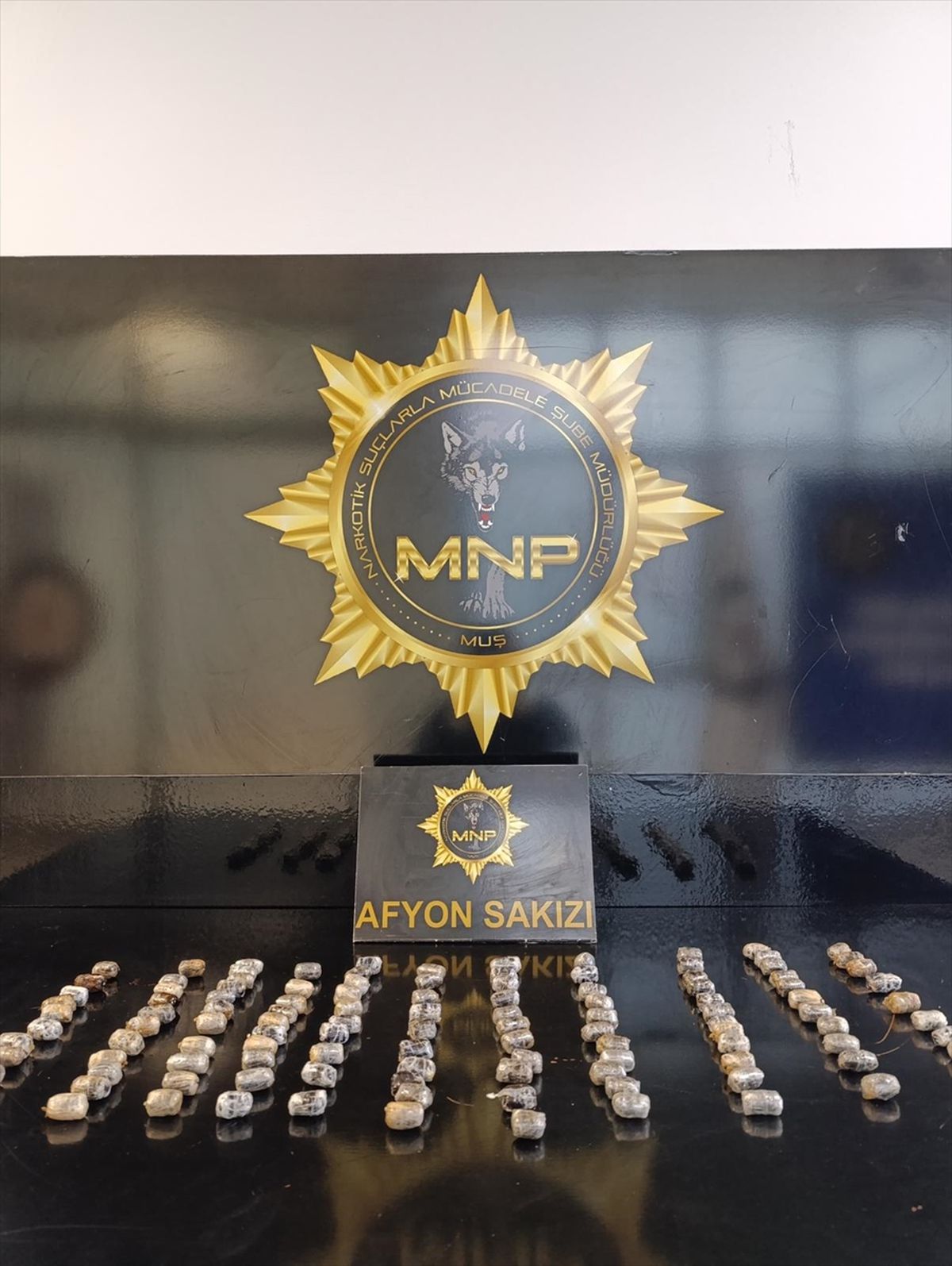 Muş\'ta 804 Gram Afyon Sakızı Ele Geçirildi