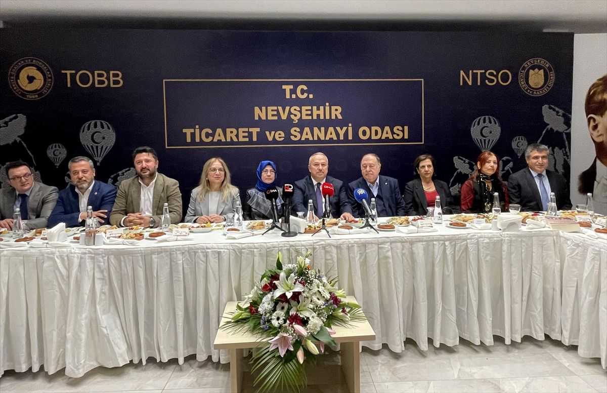 Nevşehir\'de Emniyet Genel Müdürü Fidan için veda yemeği düzenlendi