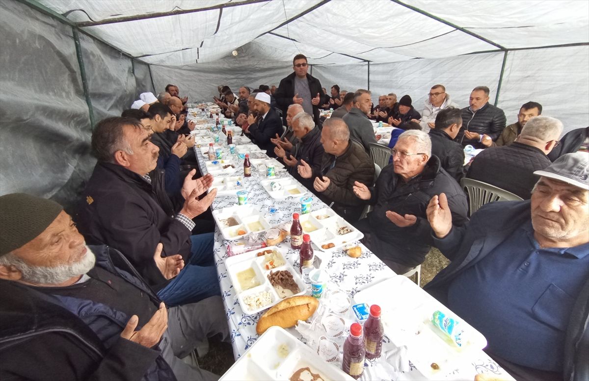 Eskiyaylacık\'ta Yağmur ve Şükür Duası