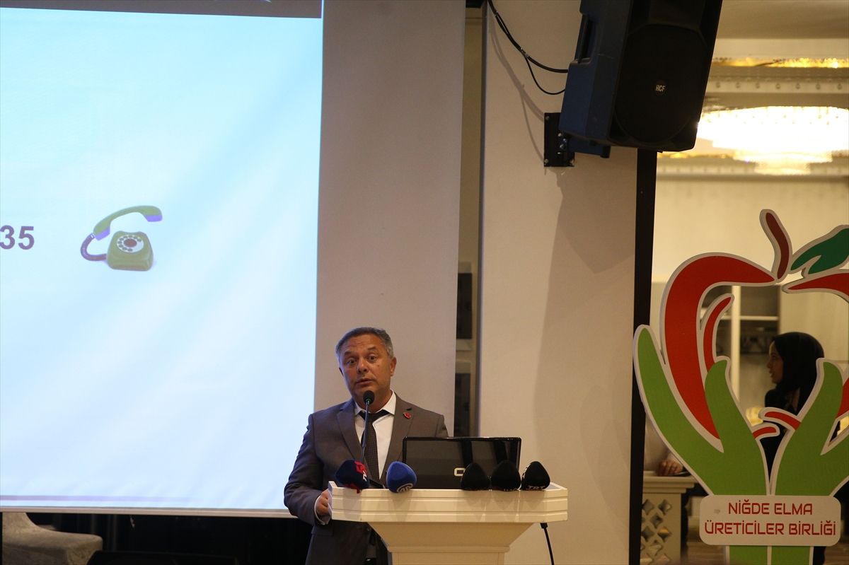 Niğde\'de Elma Üreticileri Buluştu