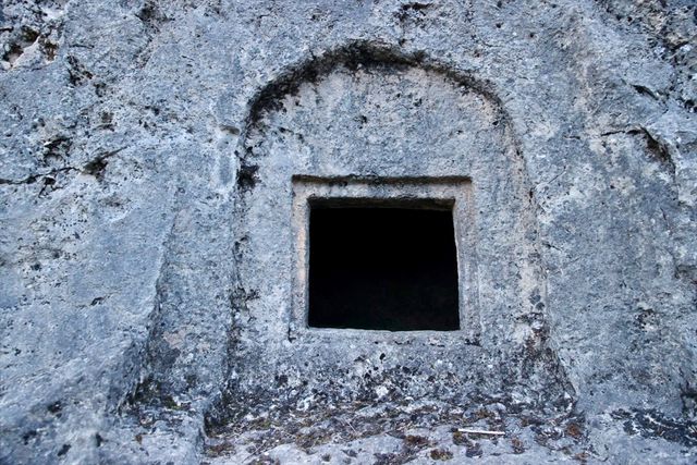 Ordu'daki bu mezarlar Türkiye'nin dört bir yanından ziyaretçi çekiyor