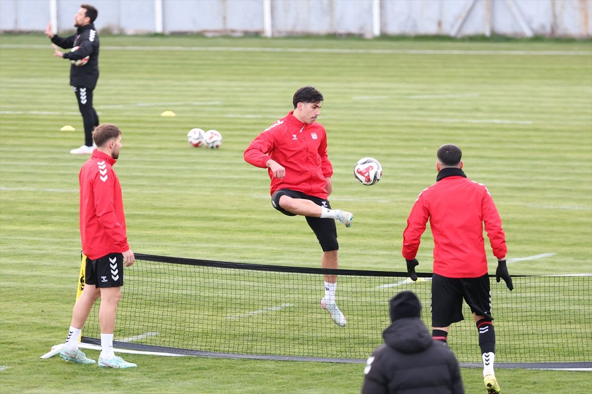 Sivasspor, İstanbulspor Maçına Hazırlanıyor