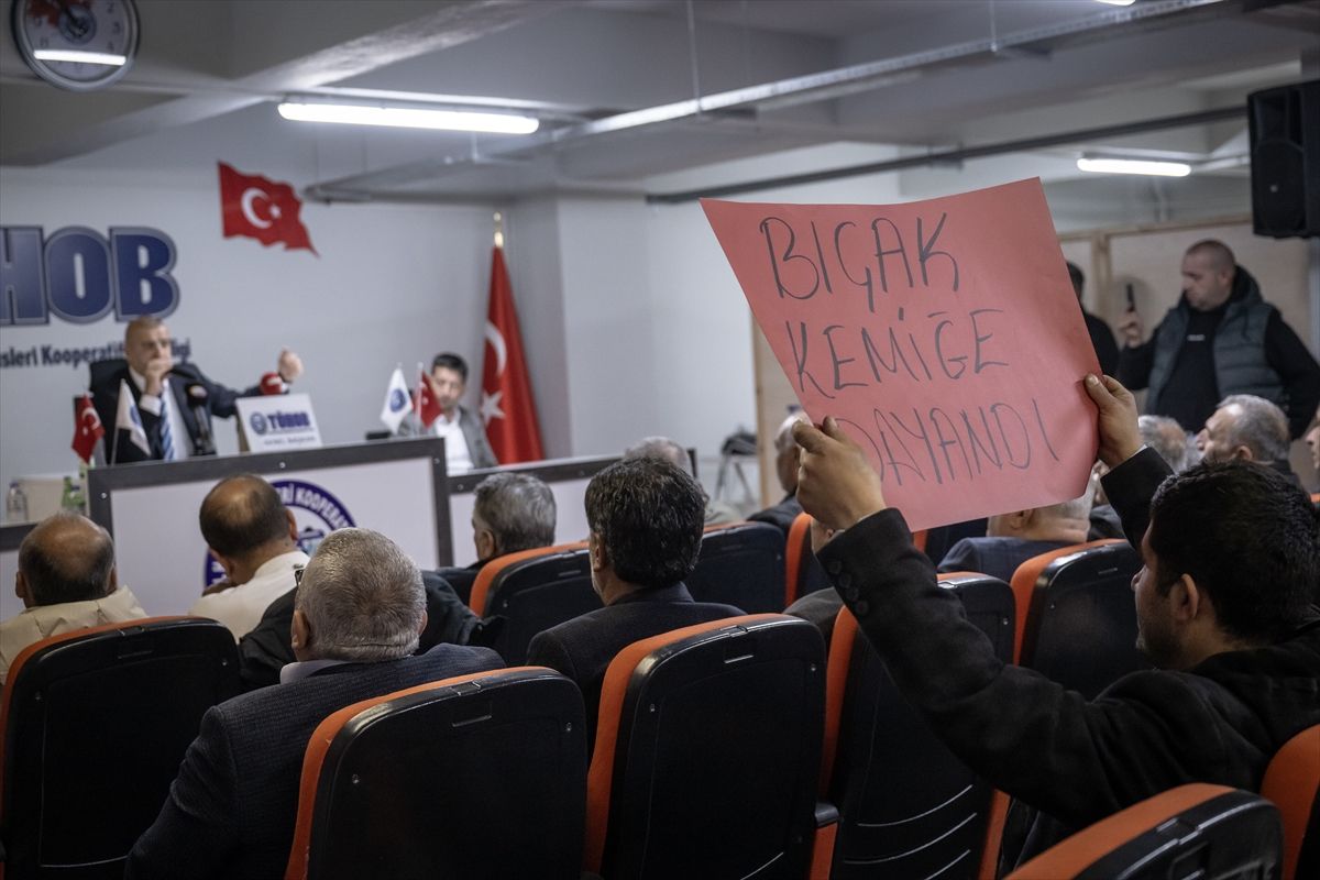 Otobüs Esnafı Kontak Kapatma Tehdidinde Bulundu