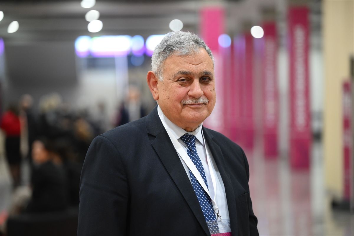 Gazze\'de Eğitim Zorlu Şartlarda Sürüyor