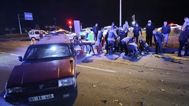 Rize’de Trafik Kazası: 4 Yaralı