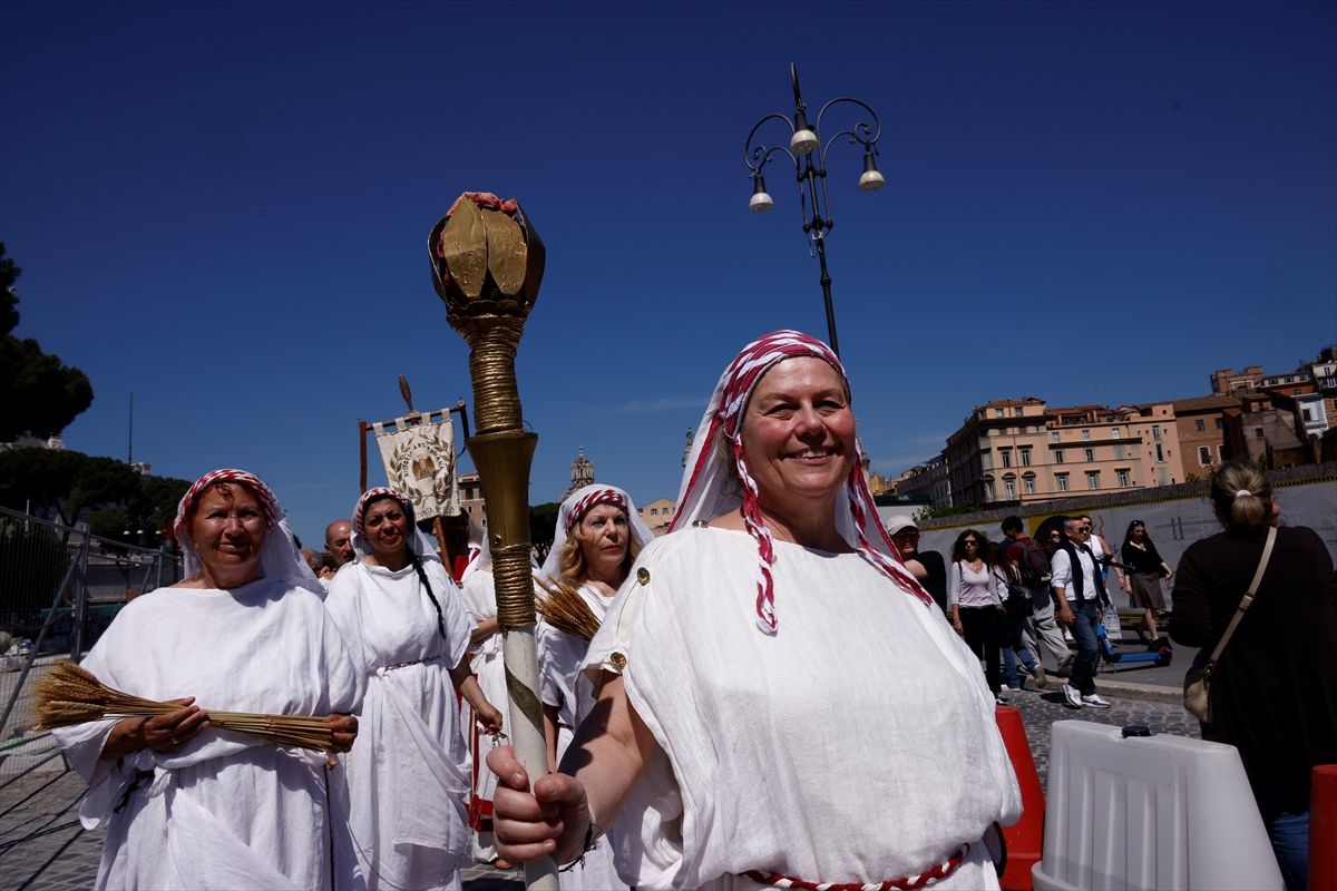 Roma\'nın 2,779\'uncu Doğum Günü Kutlandı