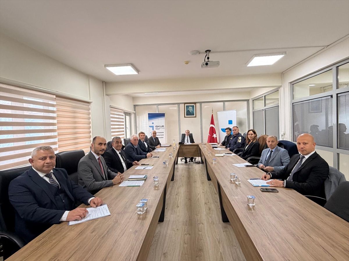 Mevsimlik Tarım İşçileri Toplantısı Yapıldı