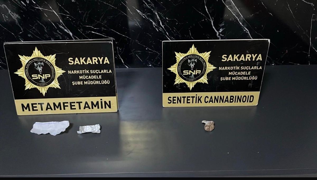 Sakarya\'da Uyuşturucu Operasyonu: 2 Tutuklama