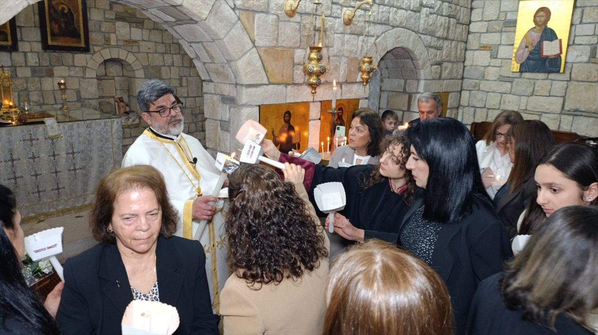 Samandağ\'da Paskalya Ayini