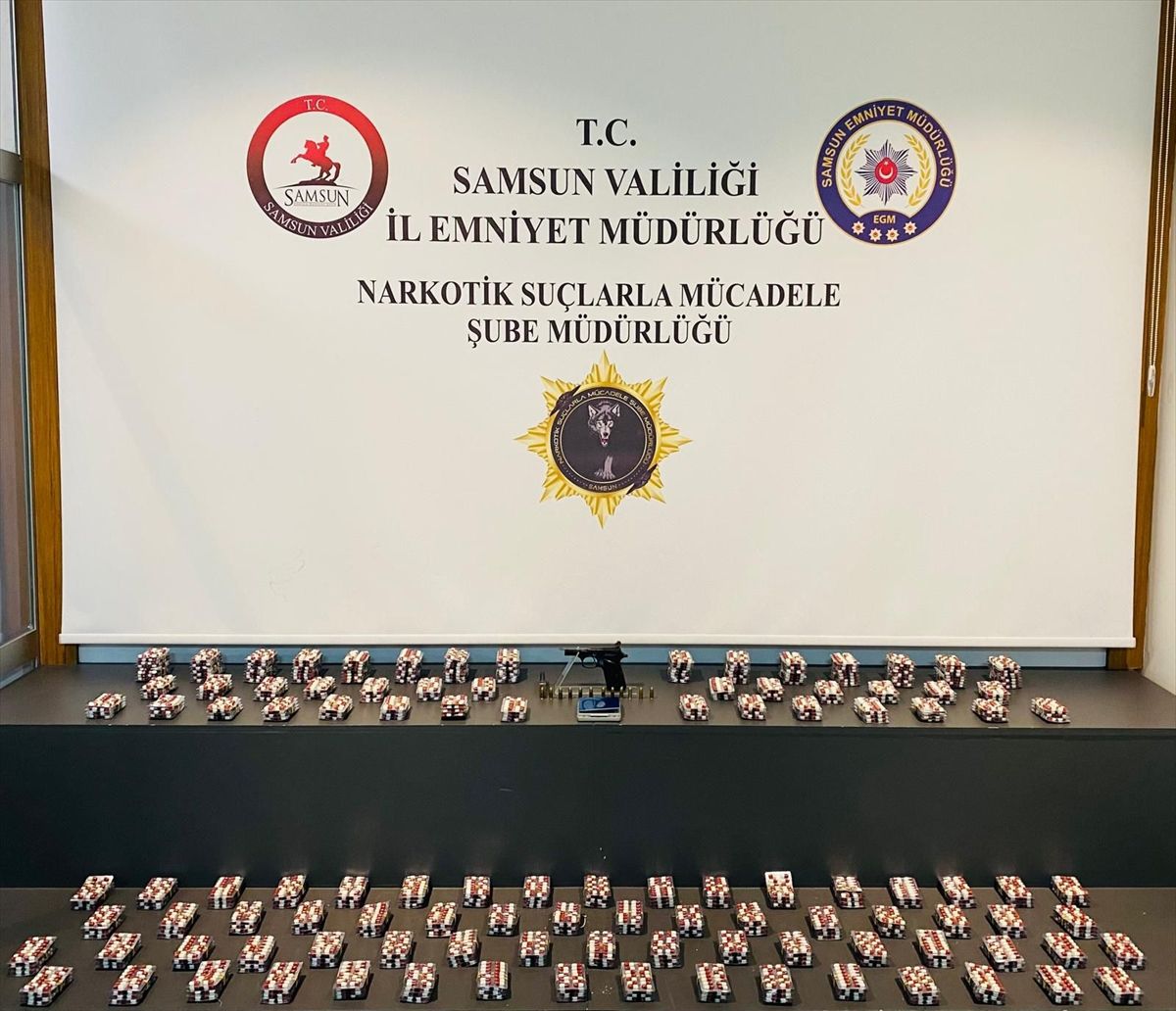 Samsun\'da Uyuşturucu Operasyonu: 18 Bin Hap Ele Geçirildi