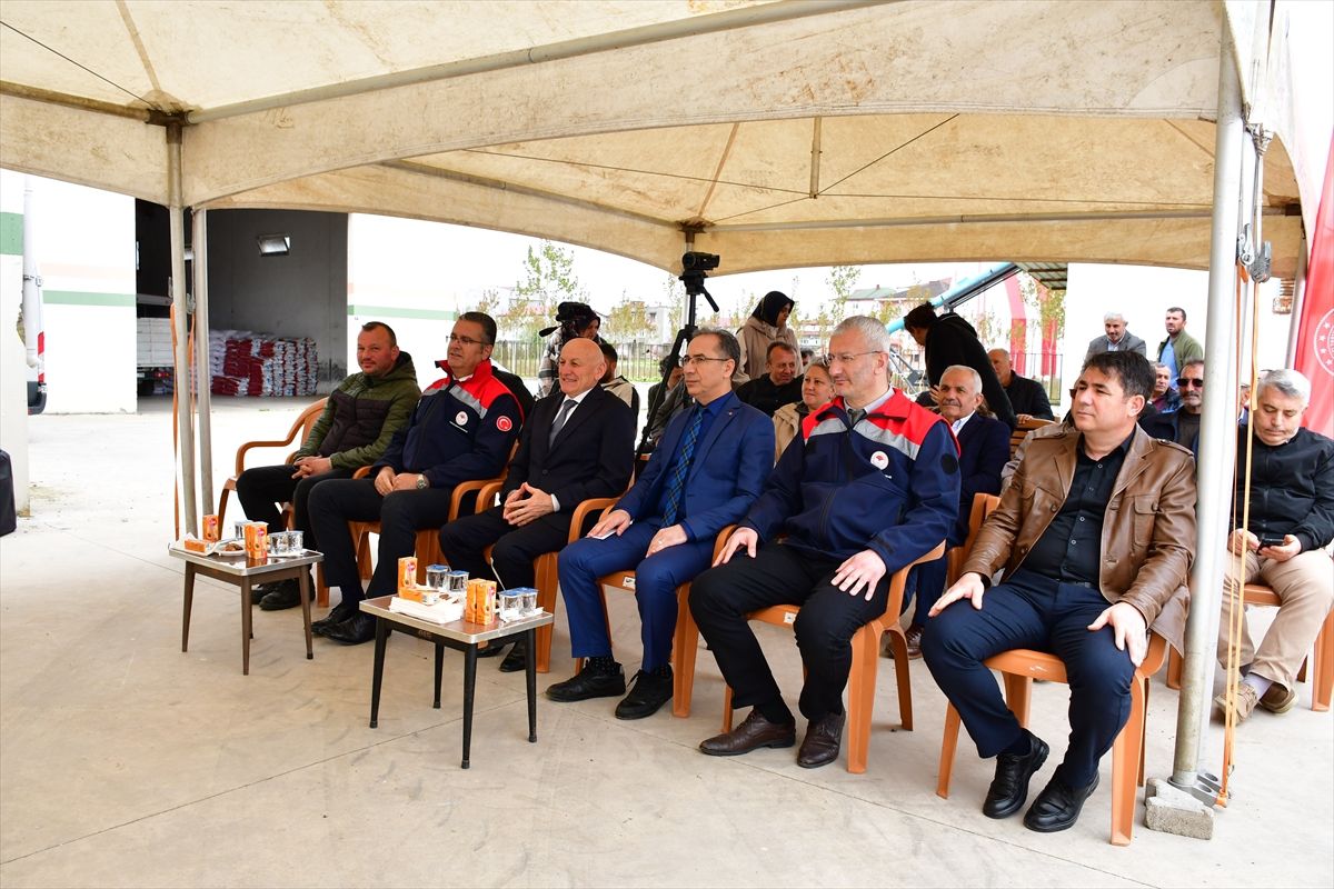 Samsun\'da Sorgum Tohumu Dağıtımı Yapıldı