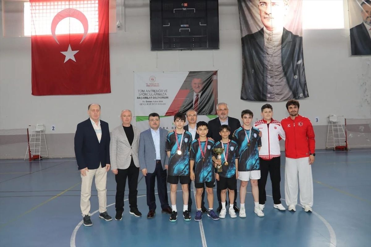 Bafra\'da Badminton Turnuvası