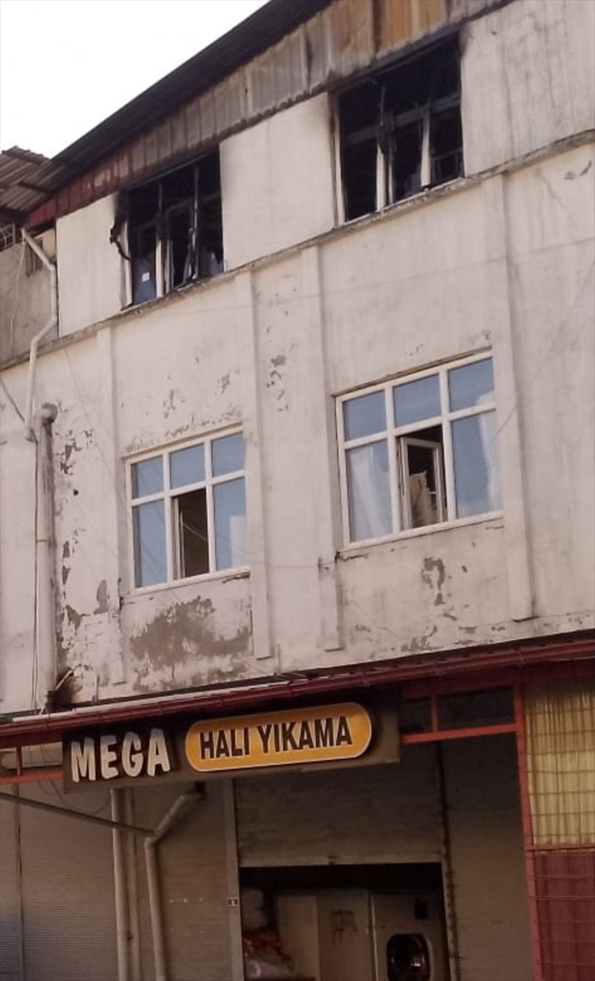 Tekkeköy\'de Halı Yıkama Atölyesinde Yangın