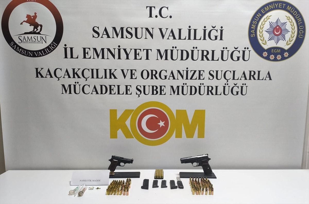 Atakum\'da Silah ve Uyuşturucu Operasyonu