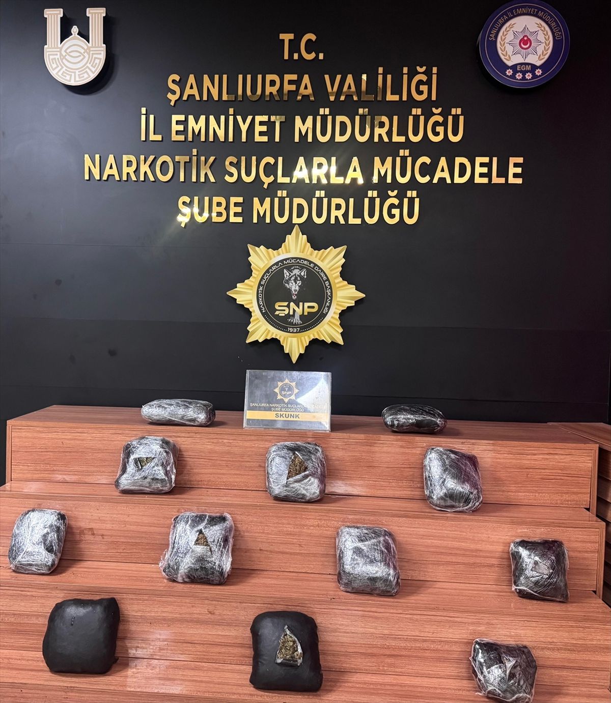 Şanlıurfa\'da 8 kg uyuşturucu ele geçirildi