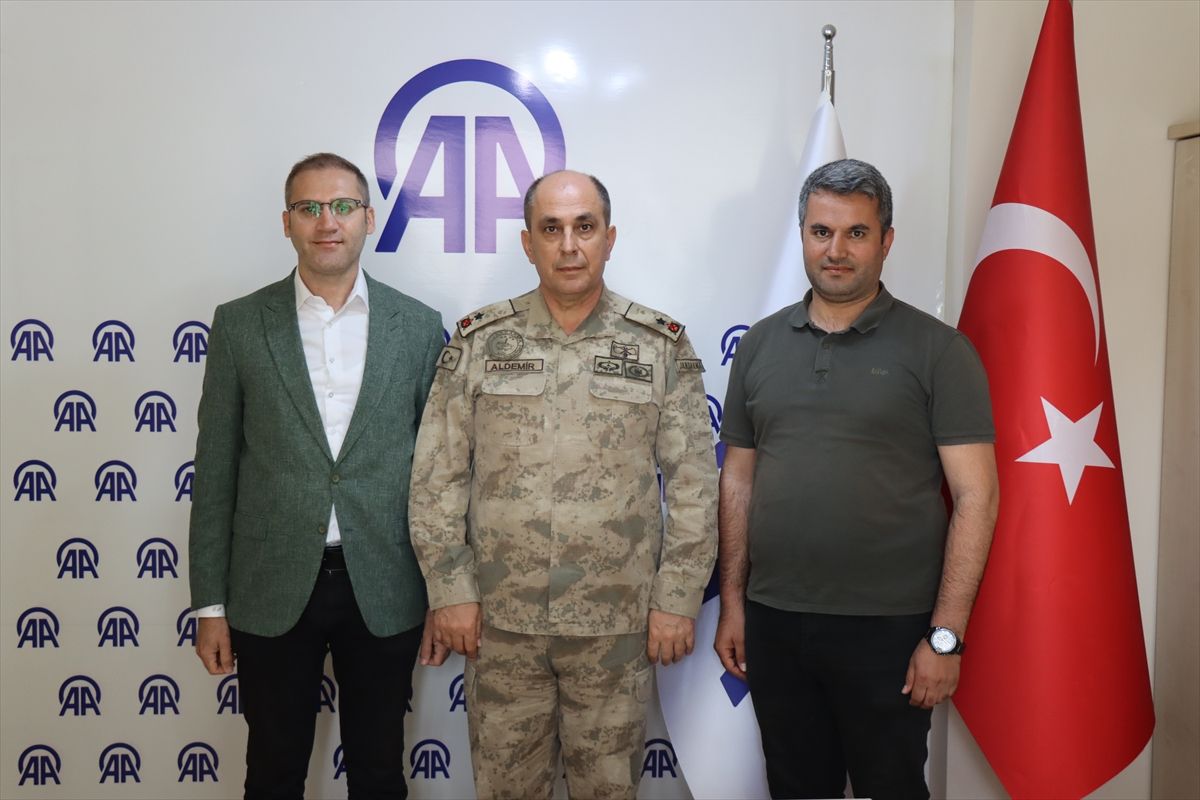 Jandarma Komutanı AA Şanlıurfa\'yı Ziyaret Etti