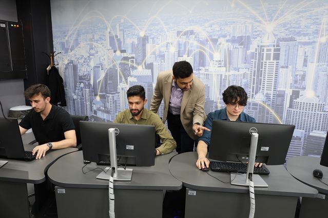 SBTÜ, Huawei Yarışmasında Avrupa Şampiyonu Oldu