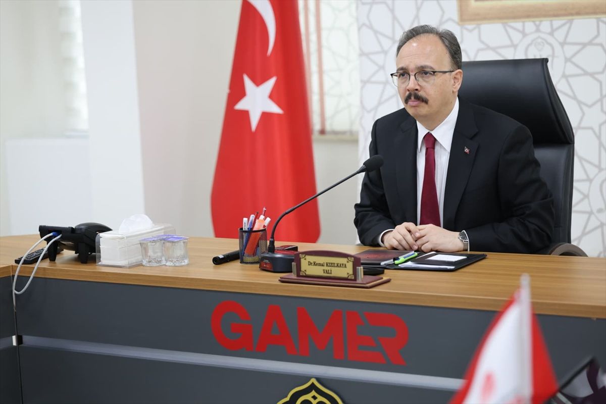 Siirt\'te Okul Güvenliği Toplantısı