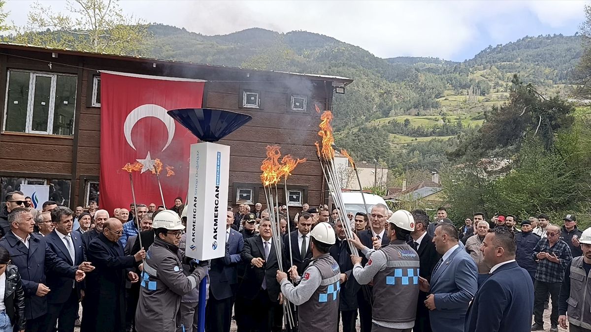 Sinop\'ta Doğal Gaz Yatırımları Törenle Başladı