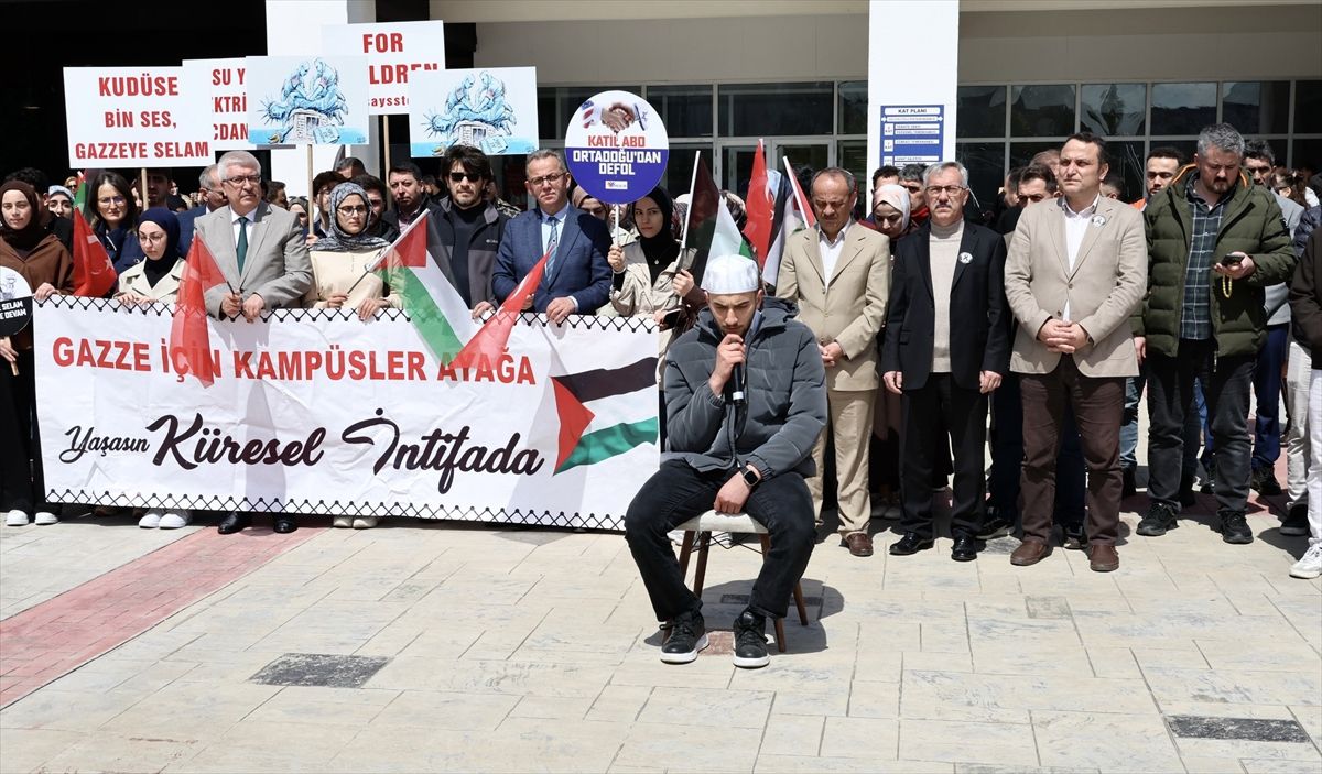 Sinop\'ta İsrail\'e Protesto