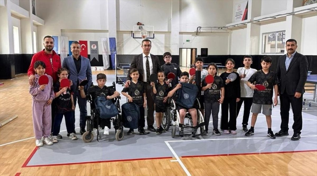 Başarılı Sporculara Ziyaret