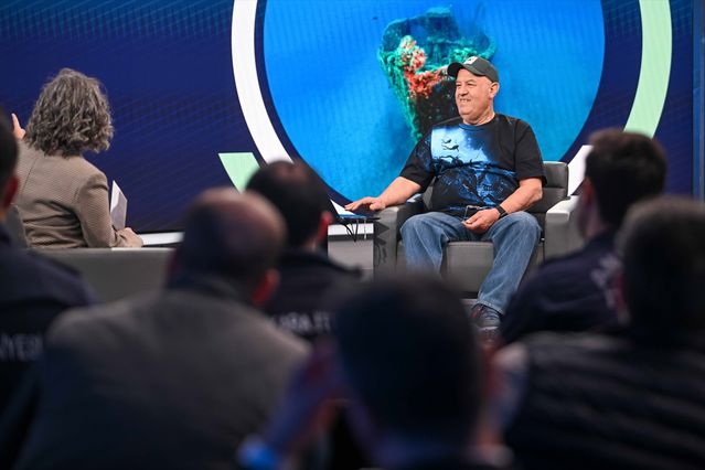 Su altı görüntü yönetmeni ve belgesel yapımcısı Tahsin Ceylan, AAtölye’nin konuğu oldu