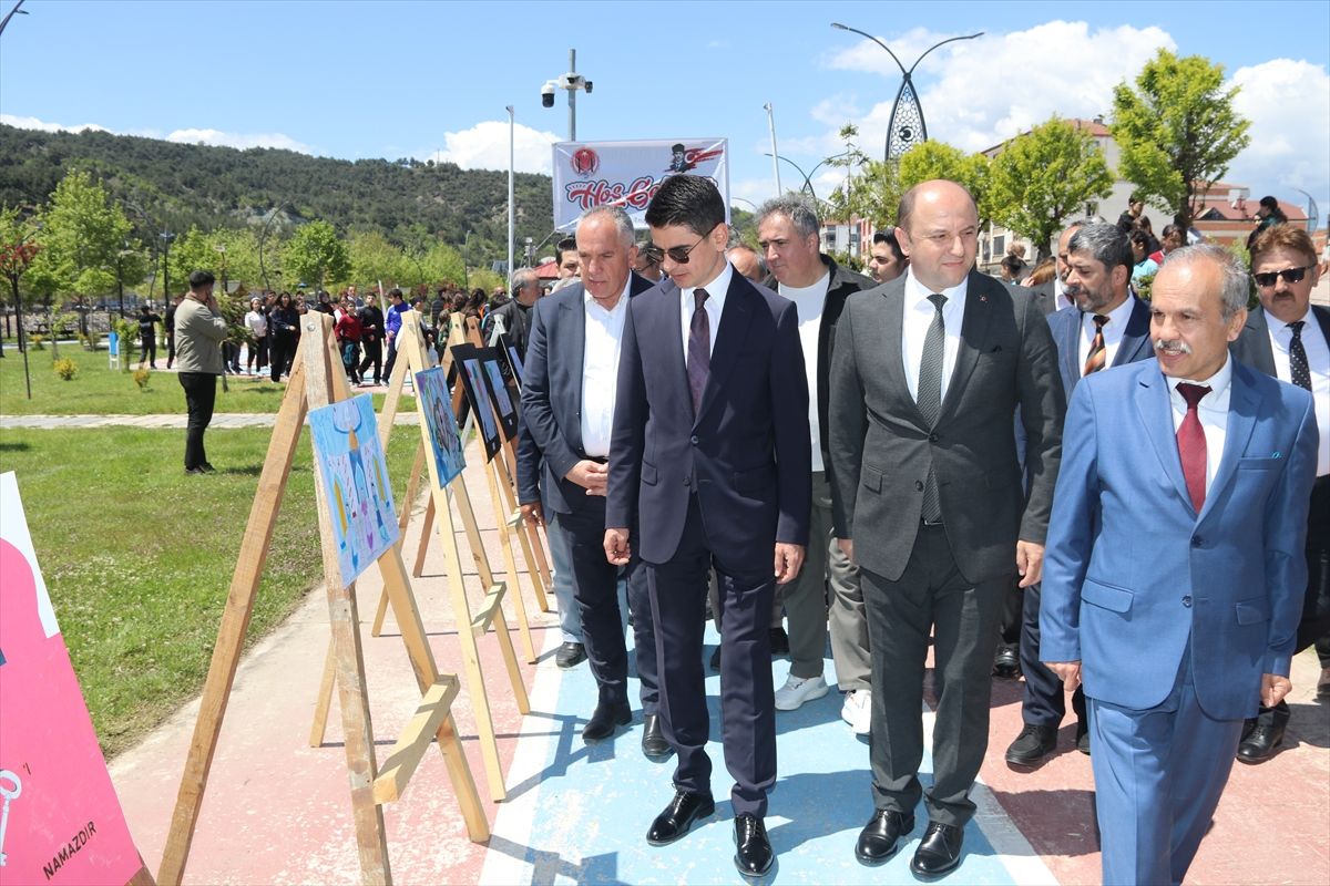 Taşova\'da "Vakti Kuşanma Projesi" sergisi açıldı