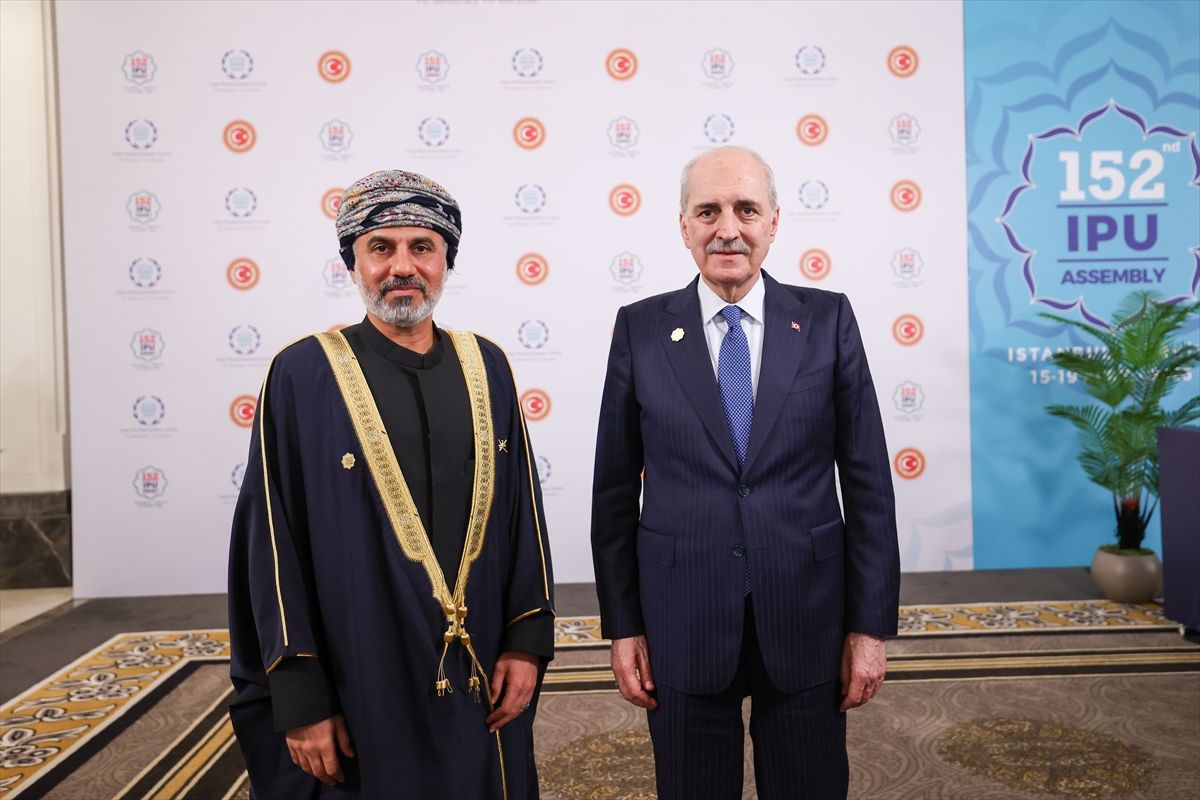 Kurtulmuş ve Al Maawali\'den Savaş Düşünceleri
