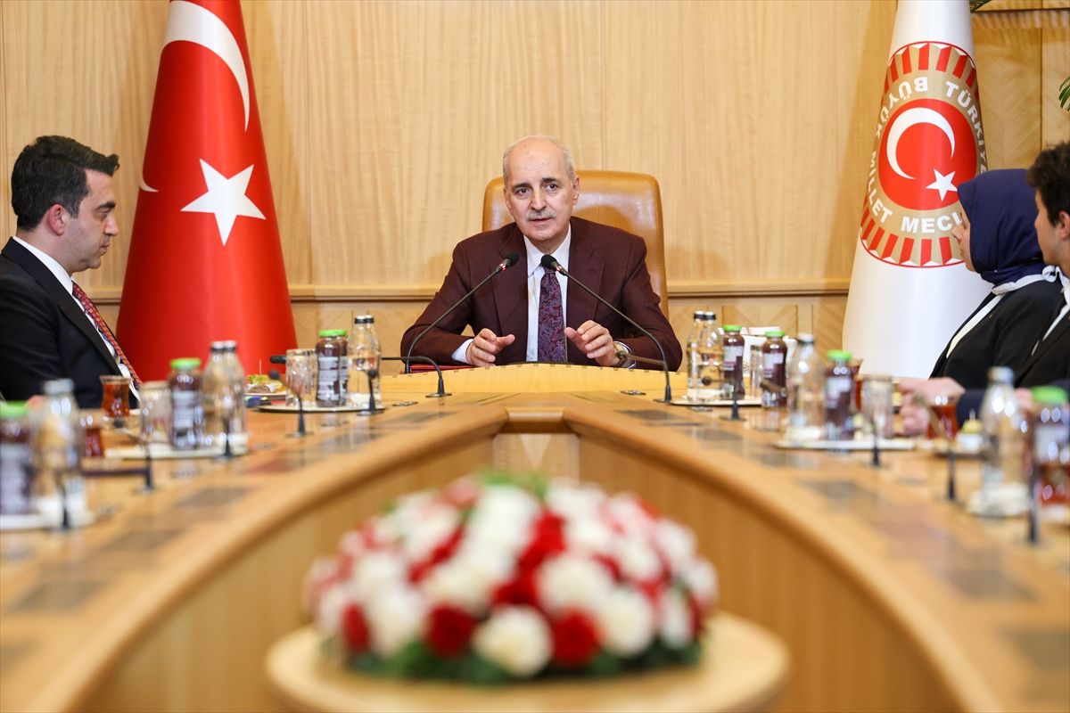 Kurtulmuş\'tan Türk Diasporasına Destek Mesajı