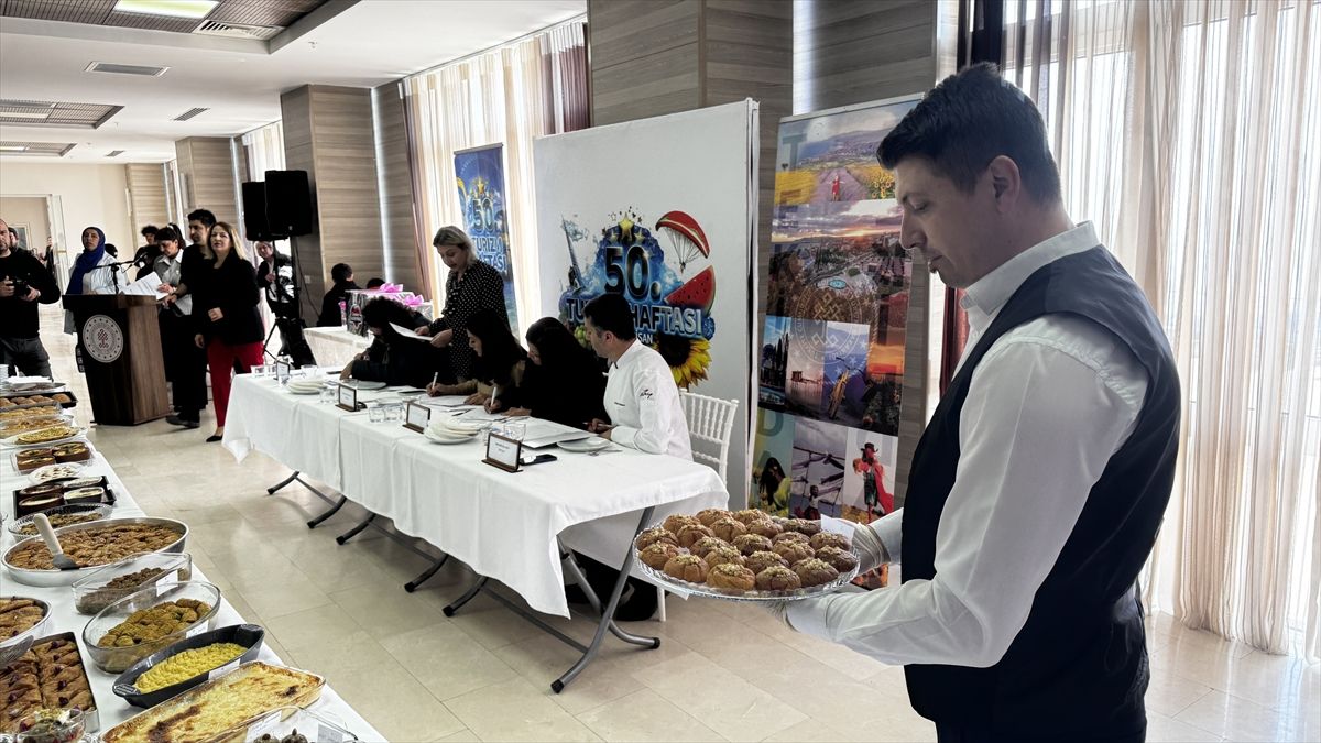 Tekirdağ\'da Yöresel Tatlı Yarışması Düzenlendi